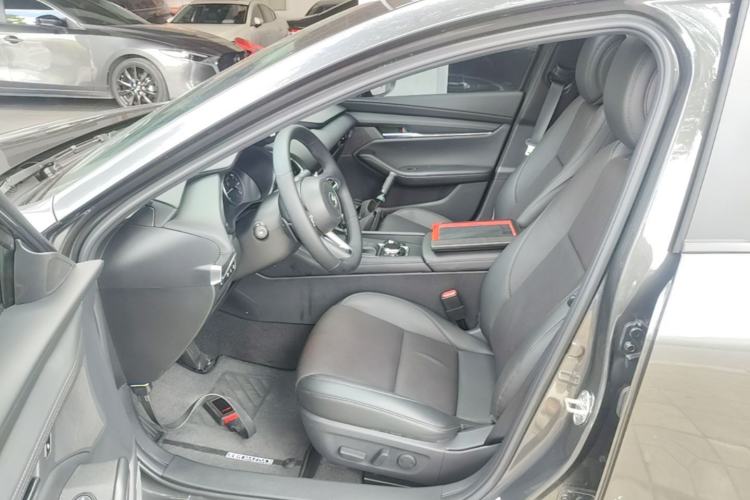 Used Mazda 3 Axela 2022 2.0L Automatic Zhi Rui Edition Left Front Seat