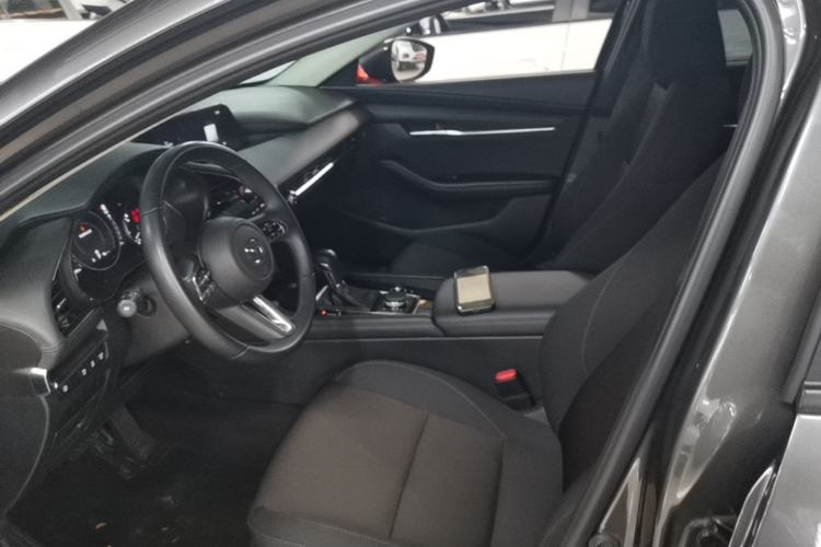 Used Mazda 3 Axela 2022 2.0L Automatic ZhiXuan Edition Left Front Seat