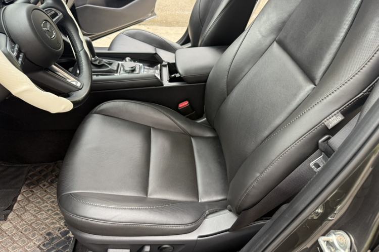 Used Mazda 3 Axela 2022 2.0L Automatic Zhiyao Edition Left Front Seat
