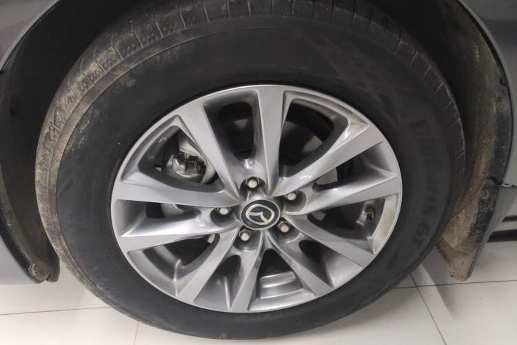 Used Mazda 3 Axela 2022 2.0L Automatic Zhiqing Edition Left Front Wheel Hub