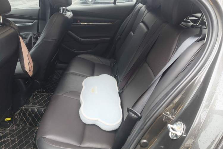Used Mazda 3 Axela 2022 2.0L Automatic Zhiya Edition Left Rear Seat