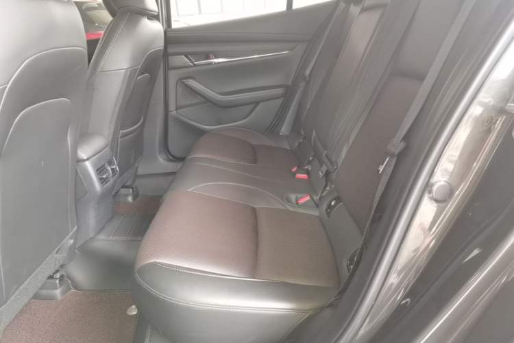 Used Mazda 3 Axela 2022 2.0L Automatic Zhi Rui Edition Left Rear Seat