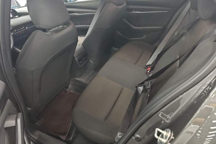 Used Mazda 3 Axela 2022 2.0L Automatic Zhiqing Edition Left Rear Seat