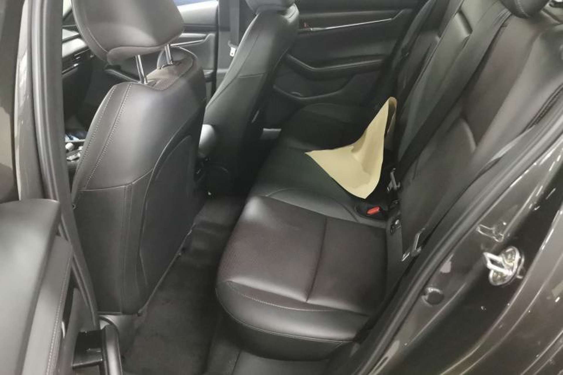 Used Mazda 3 Axela 2022 2.0L Automatic Zhiya Edition Left Rear Seat