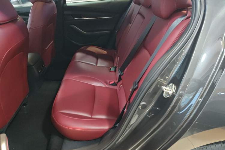 Used Mazda 3 Axela 2022 2.0L Automatic Premium Black Obsidian Edition Left Rear Seat