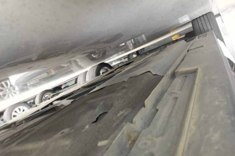 Used Mazda 3 Axela 2022 2.0L Automatic Zhi Rui Edition Left Side Sill