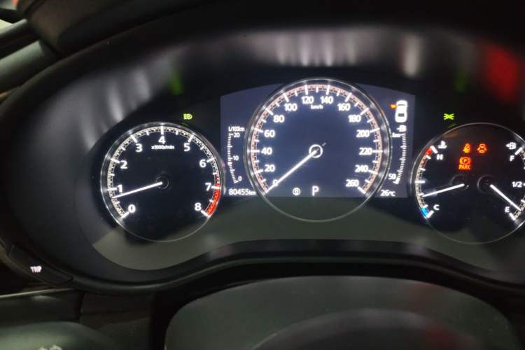 Used Mazda 3 Axela 2022 2.0L Automatic Zhi Rui Edition Odometer Close Up