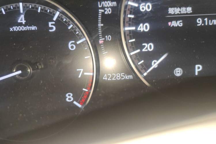 Used Mazda 3 Axela 2022 2.0L Automatic Premium Black Obsidian Edition Odometer Close Up