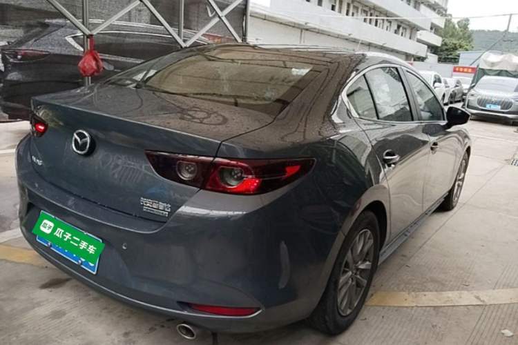 Used Mazda 3 Axela 2022 2.0L Automatic Zhiqing Edition Rear Right 45 Deg