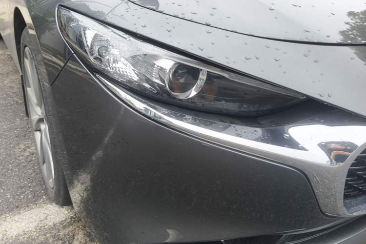 Used Mazda 3 Axela 2022 2.0L Automatic Zhiya Edition Right Front Headlight