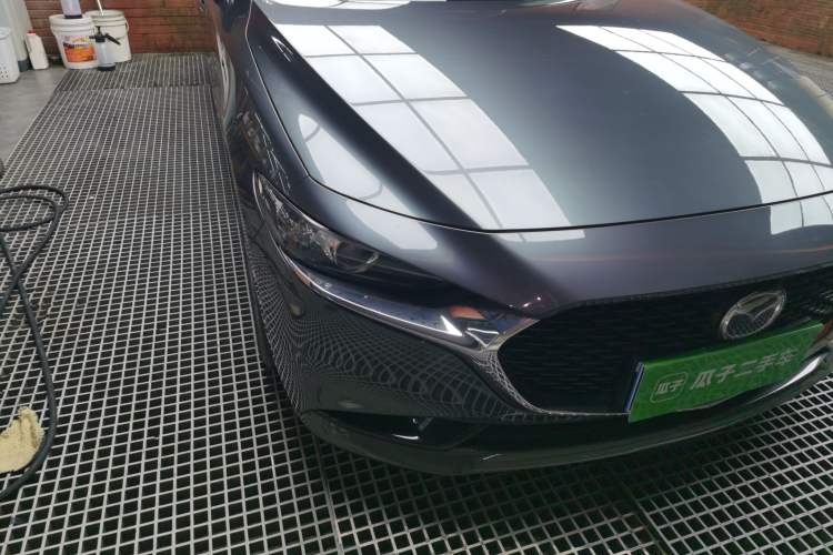 Used Mazda 3 Axela 2022 2.0L Automatic ZhiXuan Edition Right Front Headlight