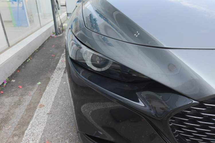 Used Mazda 3 Axela 2022 2.0L Automatic Zhiyao Edition Right Front Headlight