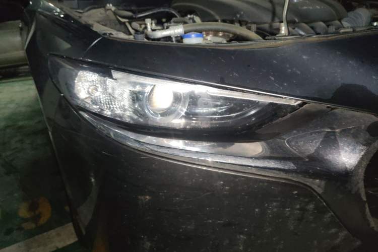 Used Mazda 3 Axela 2022 2.0L Automatic Zhiqing Edition Right Front Headlight