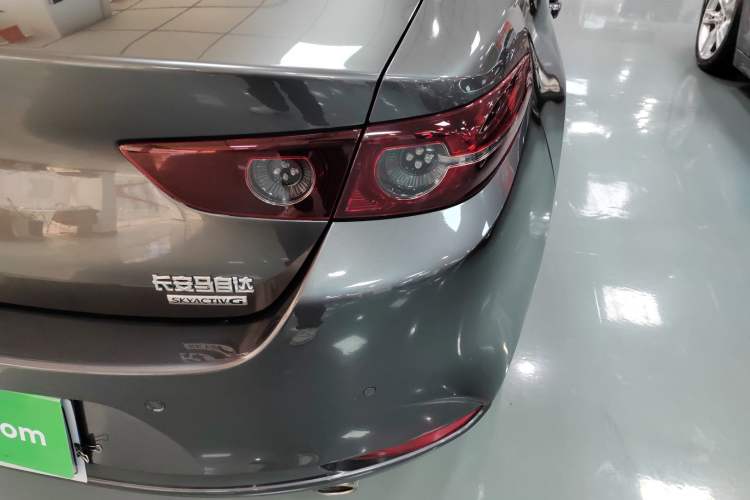 Used Mazda 3 Axela 2022 2.0L Automatic Zhiya Edition Right Rear Taillight