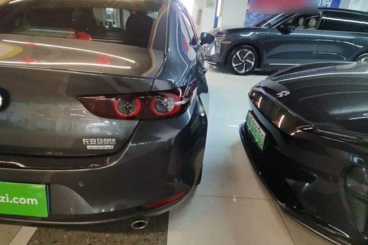 Used Mazda 3 Axela 2022 2.0L Automatic Premium Black Obsidian Edition Right Rear Taillight