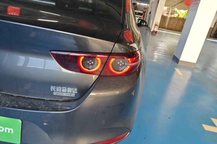 Used Mazda 3 Axela 2022 2.0L Automatic Zhi Rui Edition Right Rear Taillight