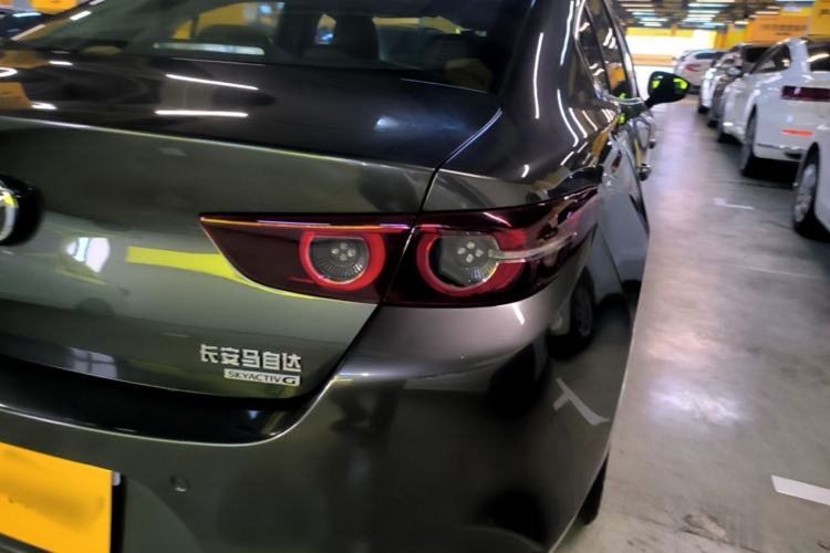Used Mazda 3 Axela 2022 2.0L Automatic Zhiyao Edition Right Rear Taillight