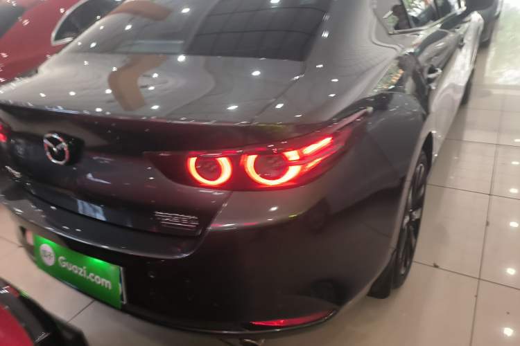 Used Mazda 3 Axela 2022 2.0L Automatic Premium Black Obsidian Edition Right Rear Taillight