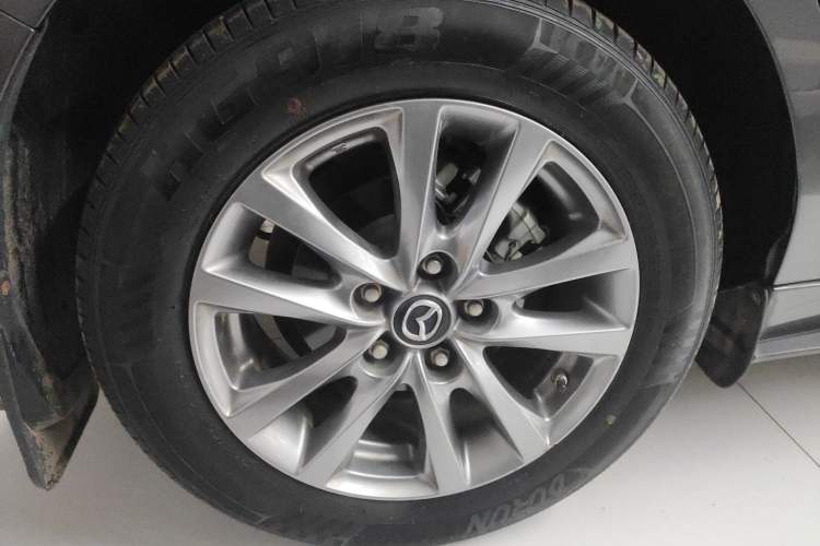 Used Mazda 3 Axela 2022 2.0L Automatic Zhiqing Edition Right Rear Wheel Hub