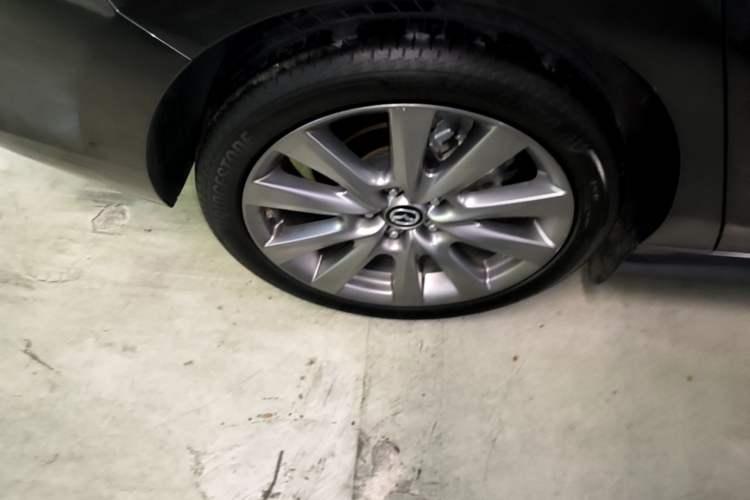 Used Mazda 3 Axela 2022 2.0L Automatic Zhiyao Edition Right Rear Wheel Hub