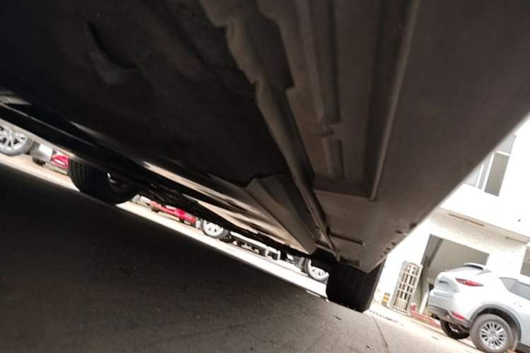 Used Mazda 3 Axela 2022 2.0L Automatic Zhiqing Edition Right Side Sill