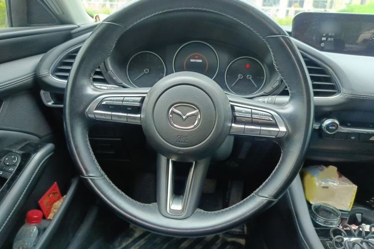 Used Mazda 3 Axela 2022 2.0L Automatic Zhiya Edition Steering Wheel