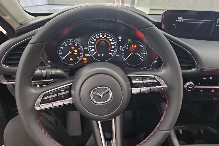 Used Mazda 3 Axela 2022 2.0L Automatic Premium Black Obsidian Edition Steering Wheel