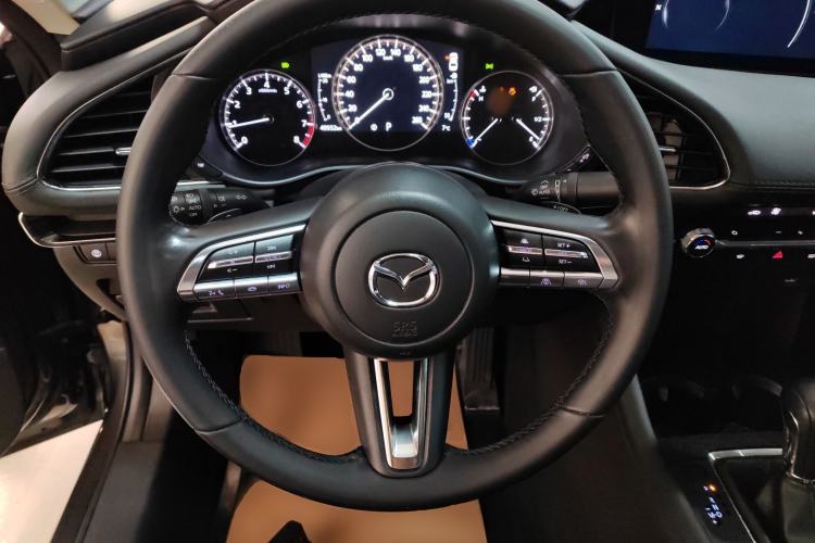 Used Mazda 3 Axela 2022 2.0L Automatic Zhiya Edition Steering Wheel
