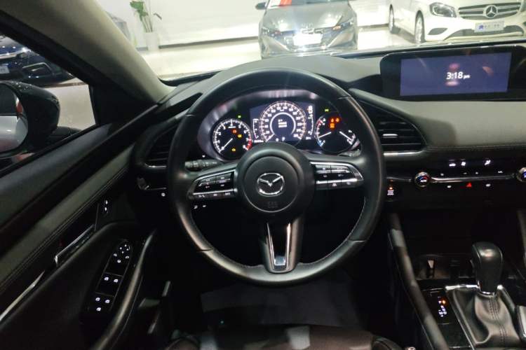 Used Mazda 3 Axela 2022 2.0L Automatic Zhi Rui Edition Steering Wheel