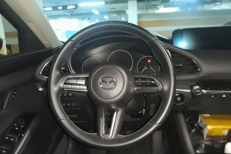 Used Mazda 3 Axela 2022 2.0L Automatic Zhi Rui Edition Steering Wheel