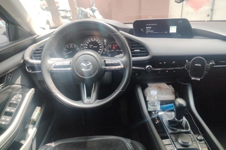 Used Mazda 3 Axela 2022 2.0L Automatic ZhiXuan Edition Steering Wheel