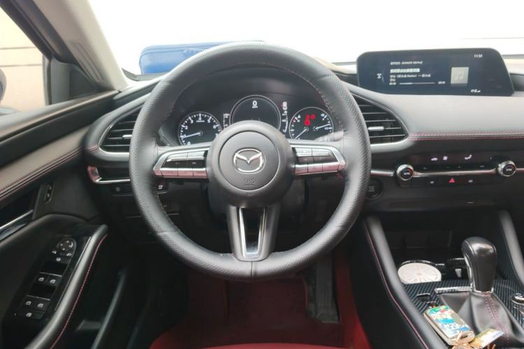 Used Mazda 3 Axela 2022 2.0L Automatic Zhiyao Obsidian Edition Steering Wheel