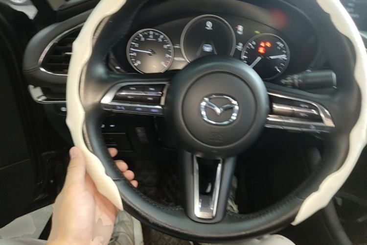 Used Mazda 3 Axela 2022 2.0L Automatic Zhiyao Edition Steering Wheel