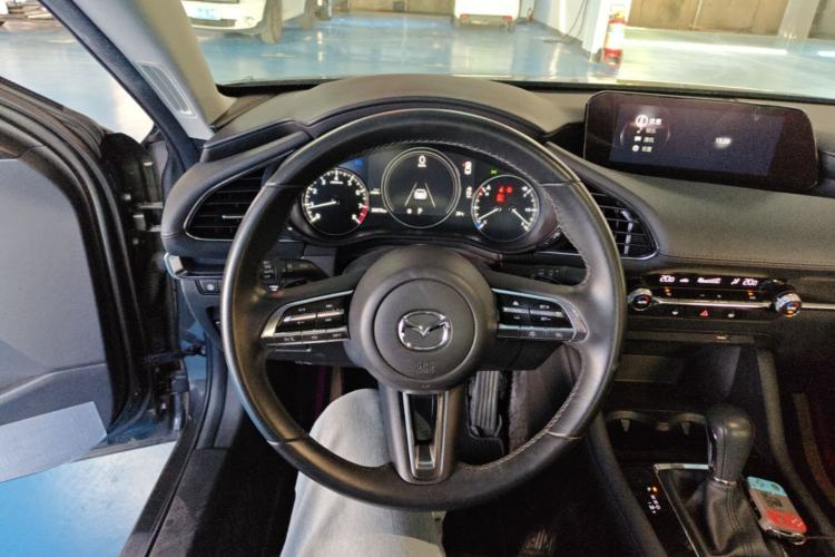 Used Mazda 3 Axela 2022 2.0L Automatic Zhi Rui Edition Steering Wheel