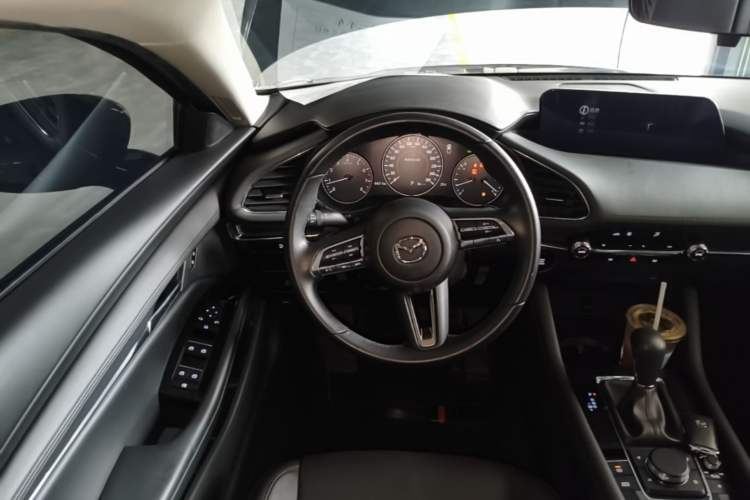 Used Mazda 3 Axela 2022 2.0L Automatic Zhiya Edition Steering Wheel