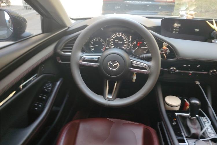 Used Mazda 3 Axela 2022 2.0L Automatic Zhiya Edition Steering Wheel