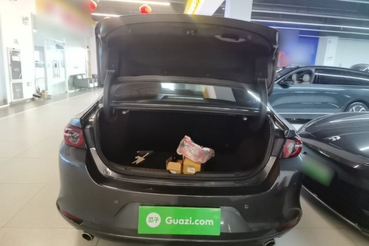 Used Mazda 3 Axela 2022 2.0L Automatic Premium Black Obsidian Edition Trunk