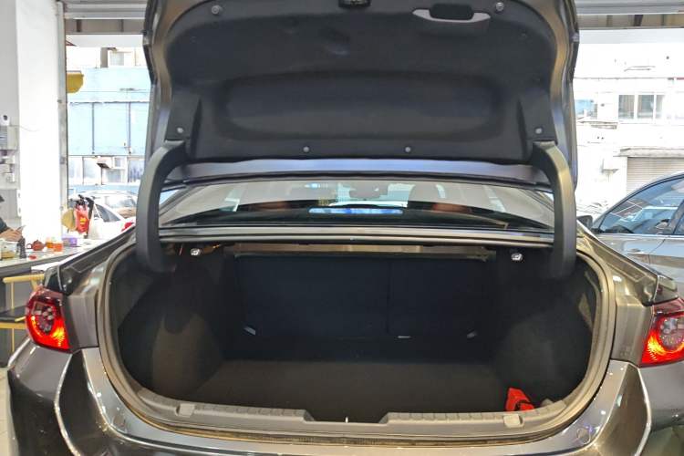 Used Mazda 3 Axela 2022 2.0L Automatic Premium Black Obsidian Edition Trunk
