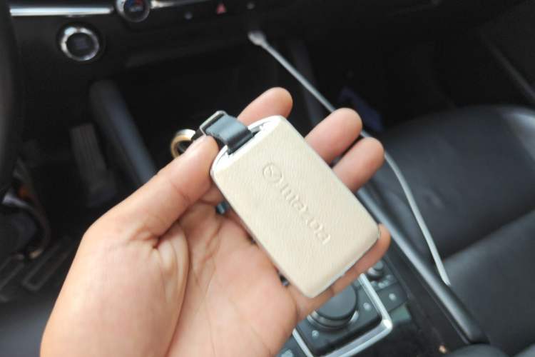 Used Mazda 3 Axela 2022 2.0L Automatic Zhiyao Edition Vehicle Key