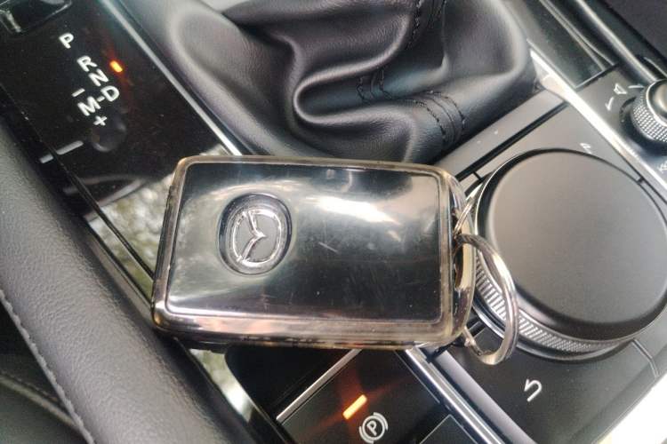 Used Mazda 3 Axela 2022 2.0L Automatic ZhiXuan Edition Vehicle Key