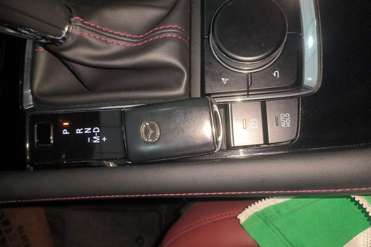 Used Mazda 3 Axela 2022 2.0L Automatic Premium Black Obsidian Edition Vehicle Key