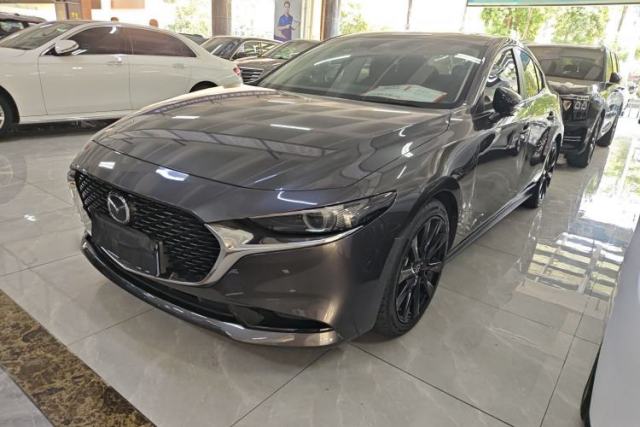 Used Mazda 3 Axela 2022 2.0L Automatic Zhi Rui Obsidian Edition
