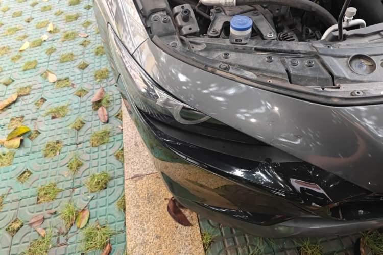 Used Mazda 3 Axela 2022 2.0L Automatic ZhiZun Edition Right Front Headlight