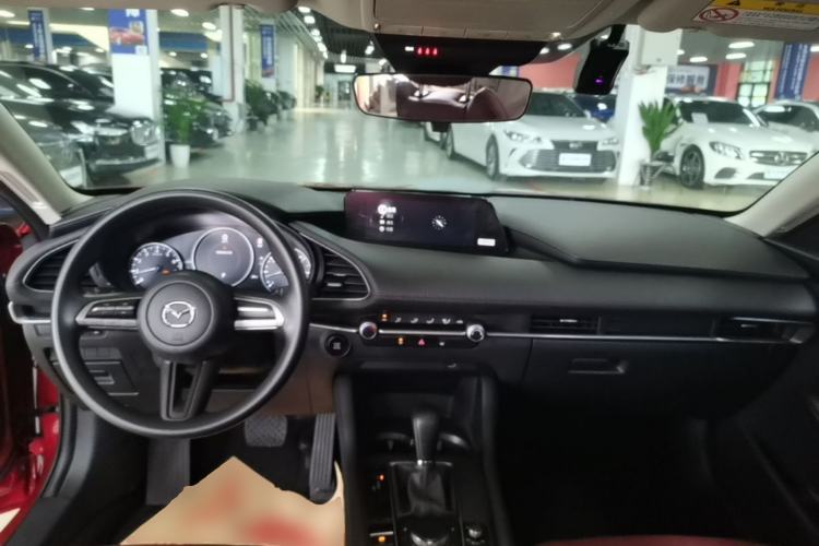 Used Mazda 3 Axela 2022 2.0L Automatic Zhiqing Edition Center Console