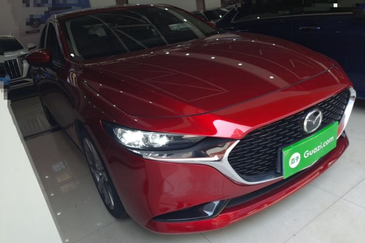 Used Mazda 3 Axela 2022 2.0L Automatic ZhiXuan Edition Front Right 45 Deg