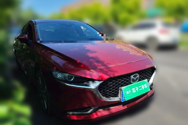 Used Mazda 3 Axela 2022 2.0L Automatic ZhiXuan Edition Front Right 45 Deg