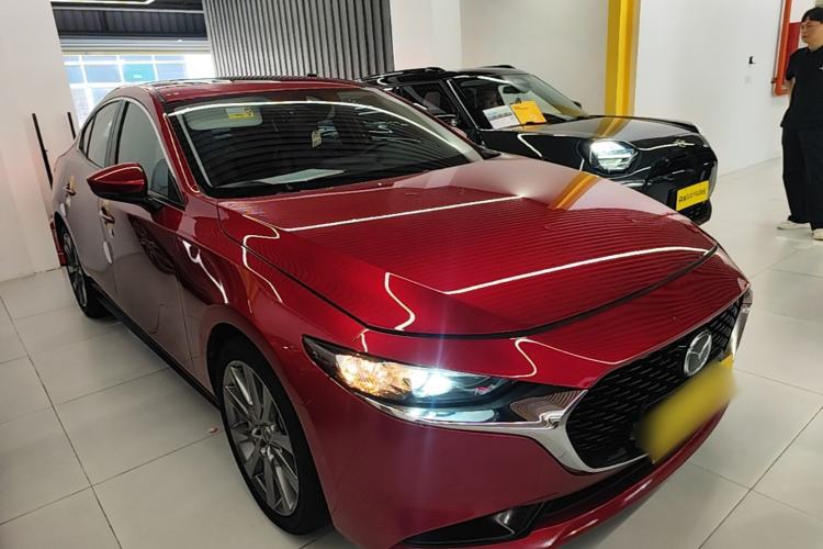 Used Mazda 3 Axela 2022 2.0L Automatic Zhiya Edition Front Right 45 Deg
