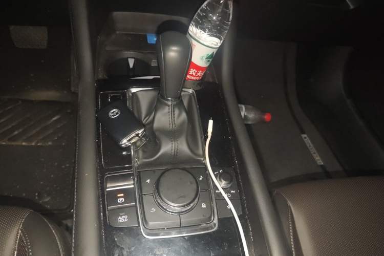 Used Mazda 3 Axela 2022 2.0L Automatic Zhiya Edition Gear Lever