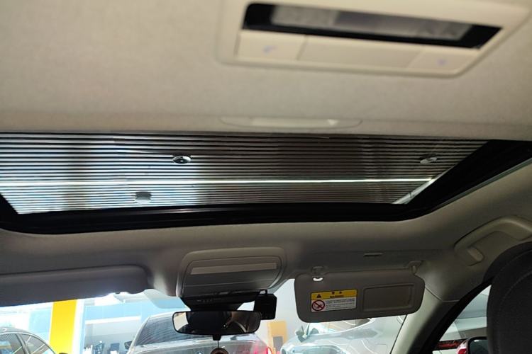 Used Mazda 3 Axela 2022 2.0L Automatic Zhiya Edition Headliner