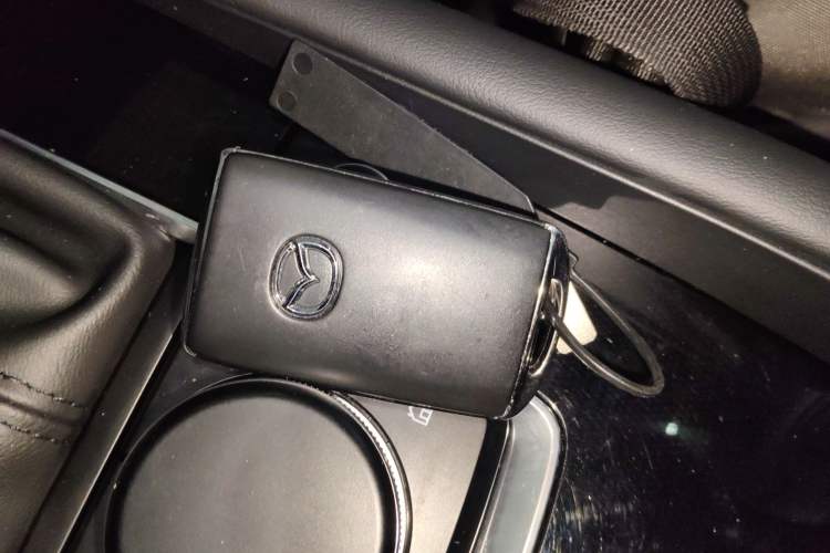 Used Mazda 3 Axela 2022 2.0L Automatic Zhiya Edition Interior 1